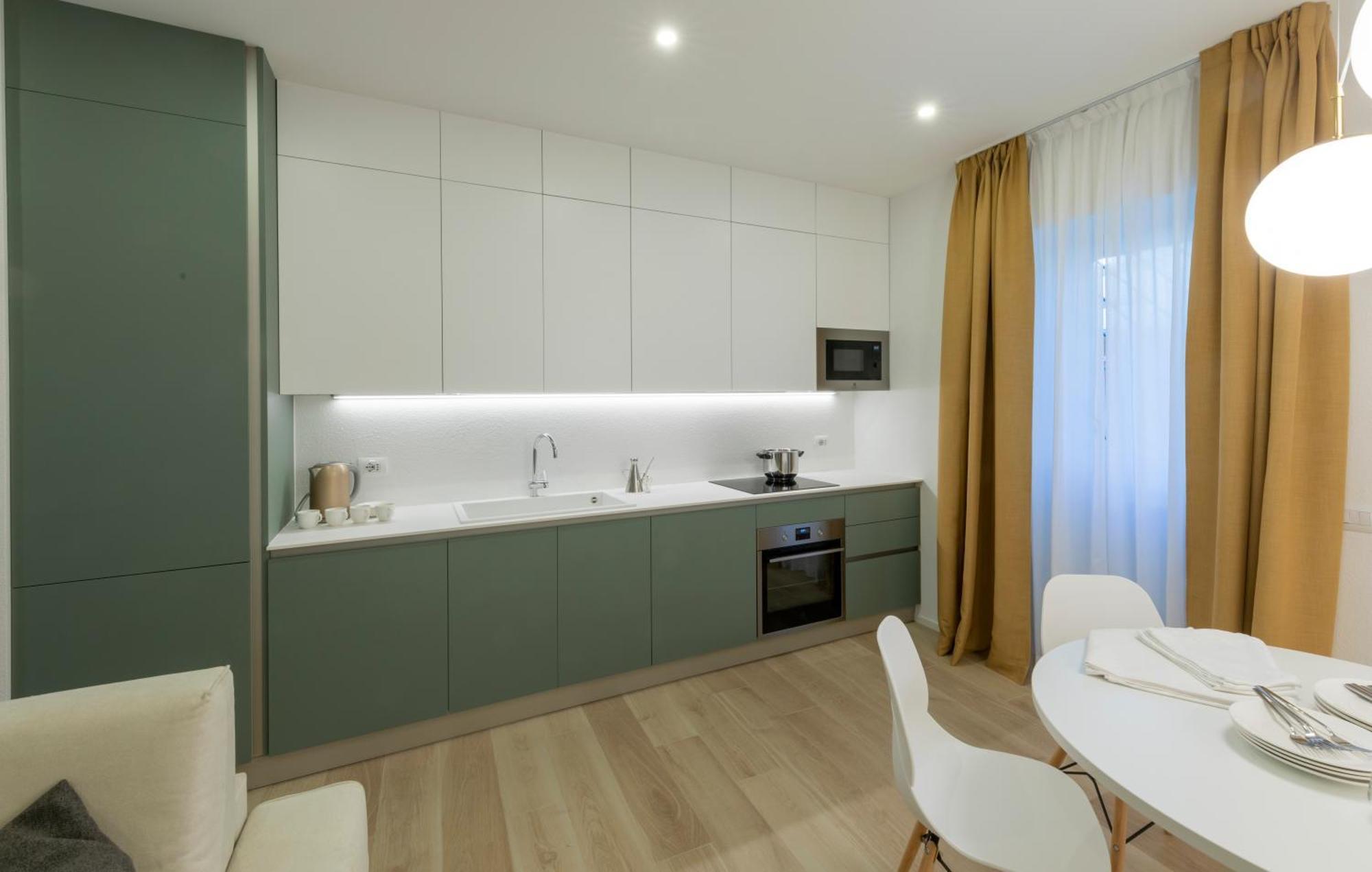 Residence Casa Coppa Appartamento Aster Оменя Екстериор снимка